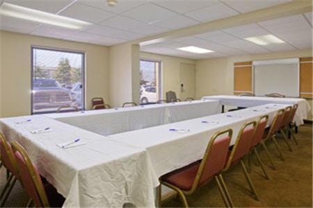 Baymont By Wyndham Greenville Business photo